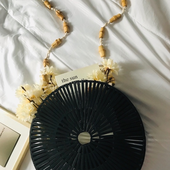 Simons Bamboo Circle Bag 🏷 - Picture 3 of 13